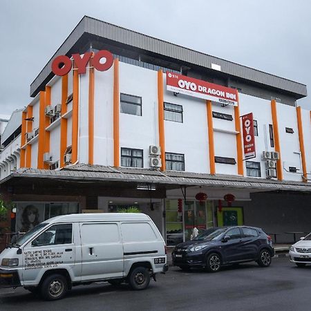 Super Oyo 976 Dragon Inn Miri Extérieur photo