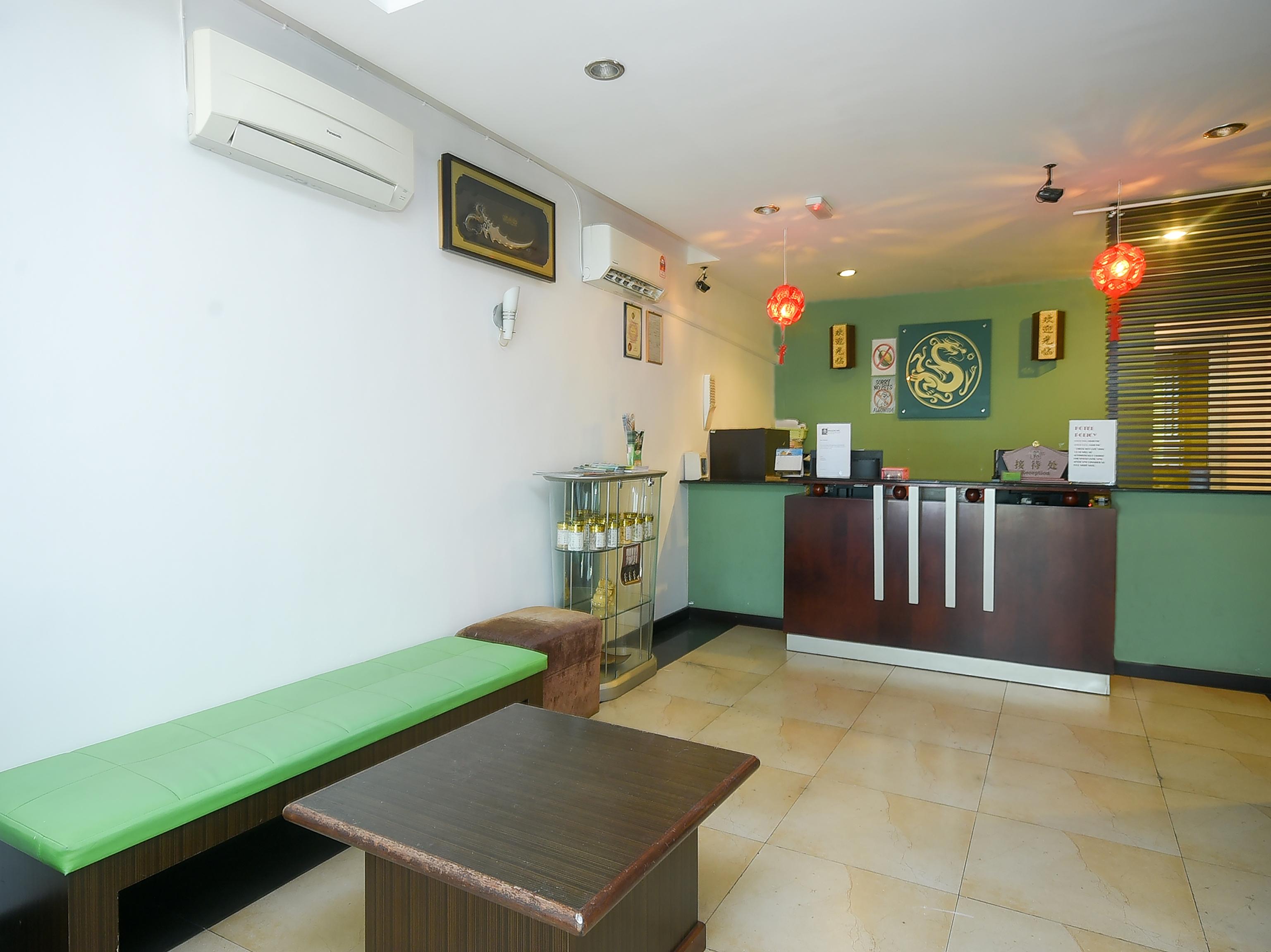 Super Oyo 976 Dragon Inn Miri Extérieur photo