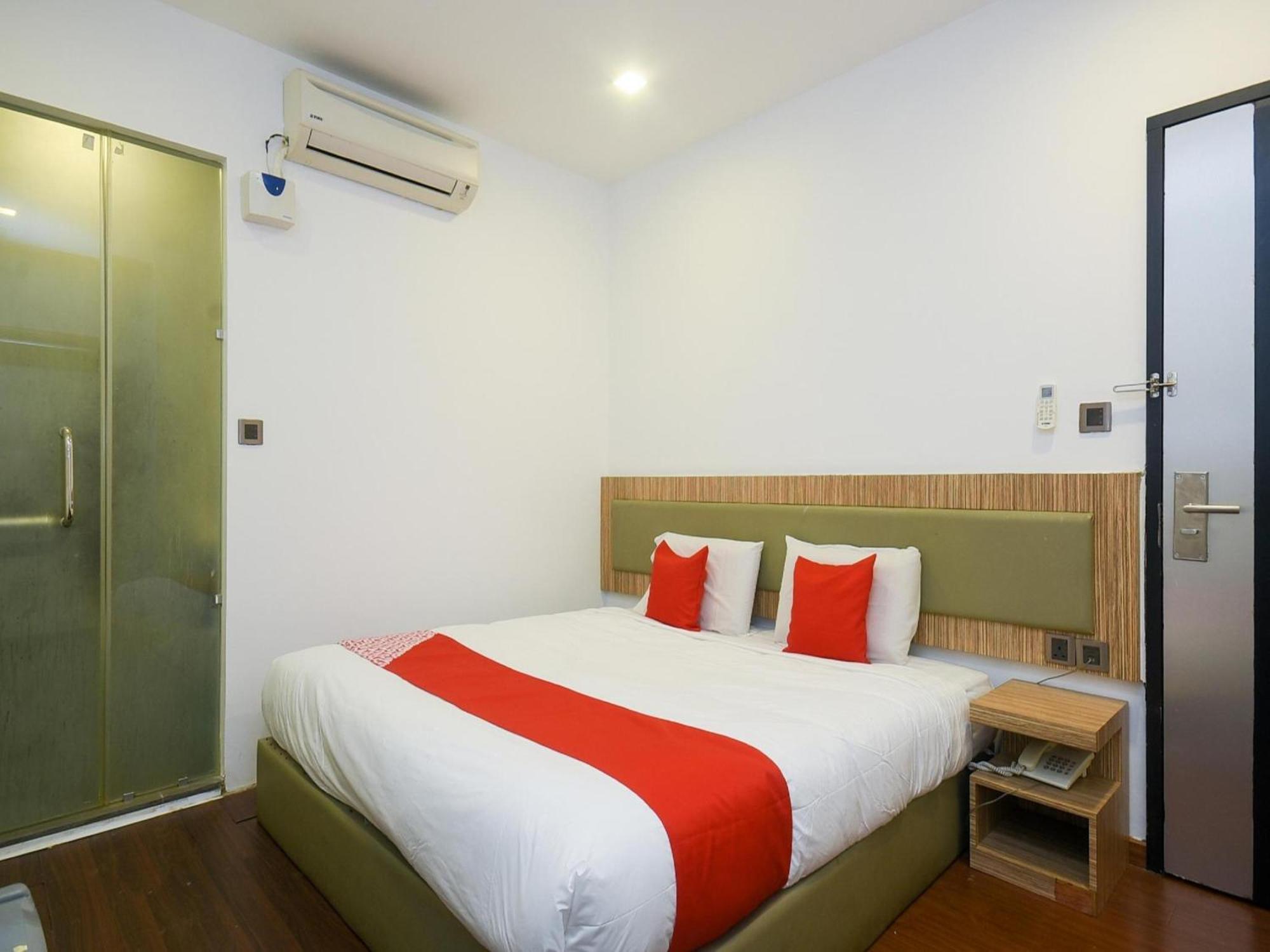 Super Oyo 976 Dragon Inn Miri Extérieur photo