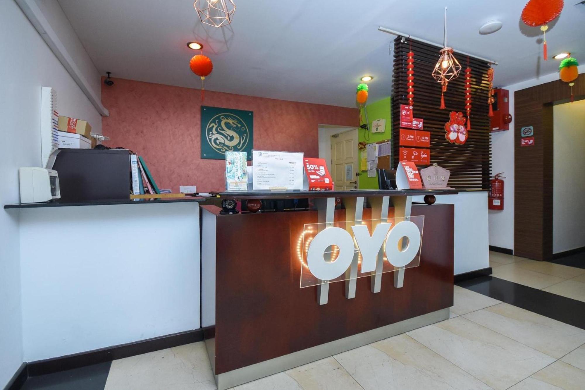 Super Oyo 976 Dragon Inn Miri Extérieur photo